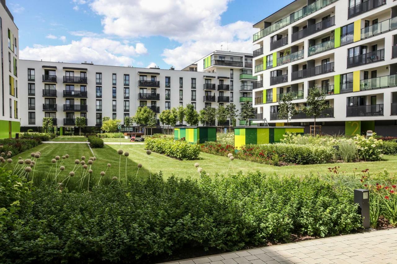 FIRST -- Green Żoliborz Apartment 2 Warschau Buitenkant foto